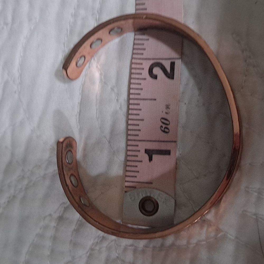 Copper cuff bracket